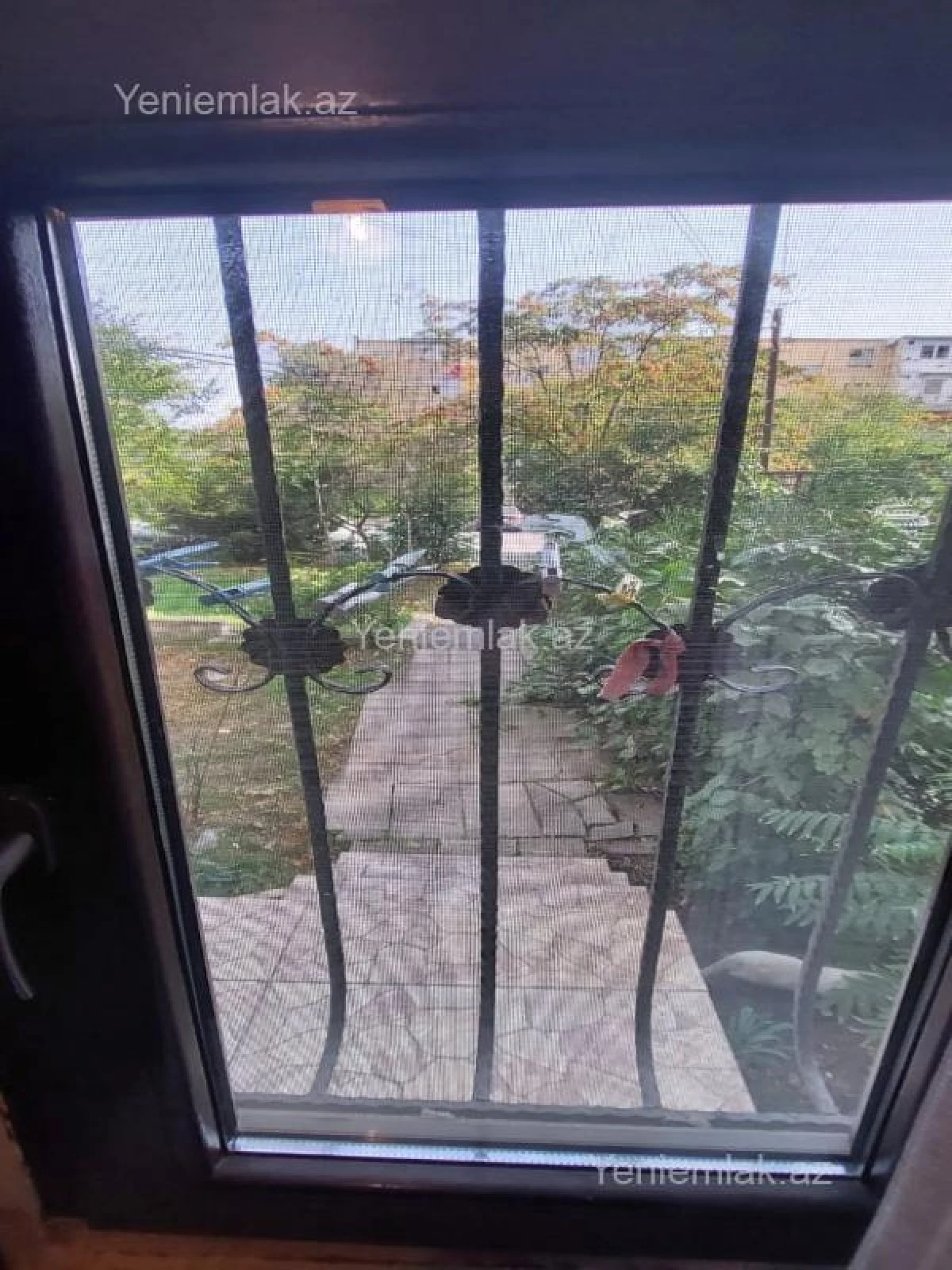 Satılır 3 otaqlı köhnə tikili 70 m²