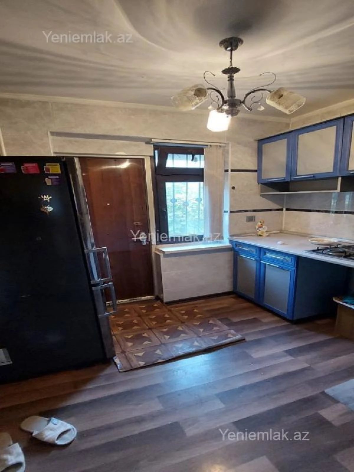 Satılır 3 otaqlı köhnə tikili 70 m²