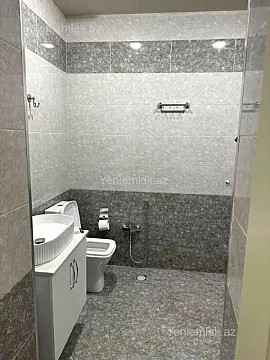 Satılır 3 otaqlı yeni tikili 123 m²