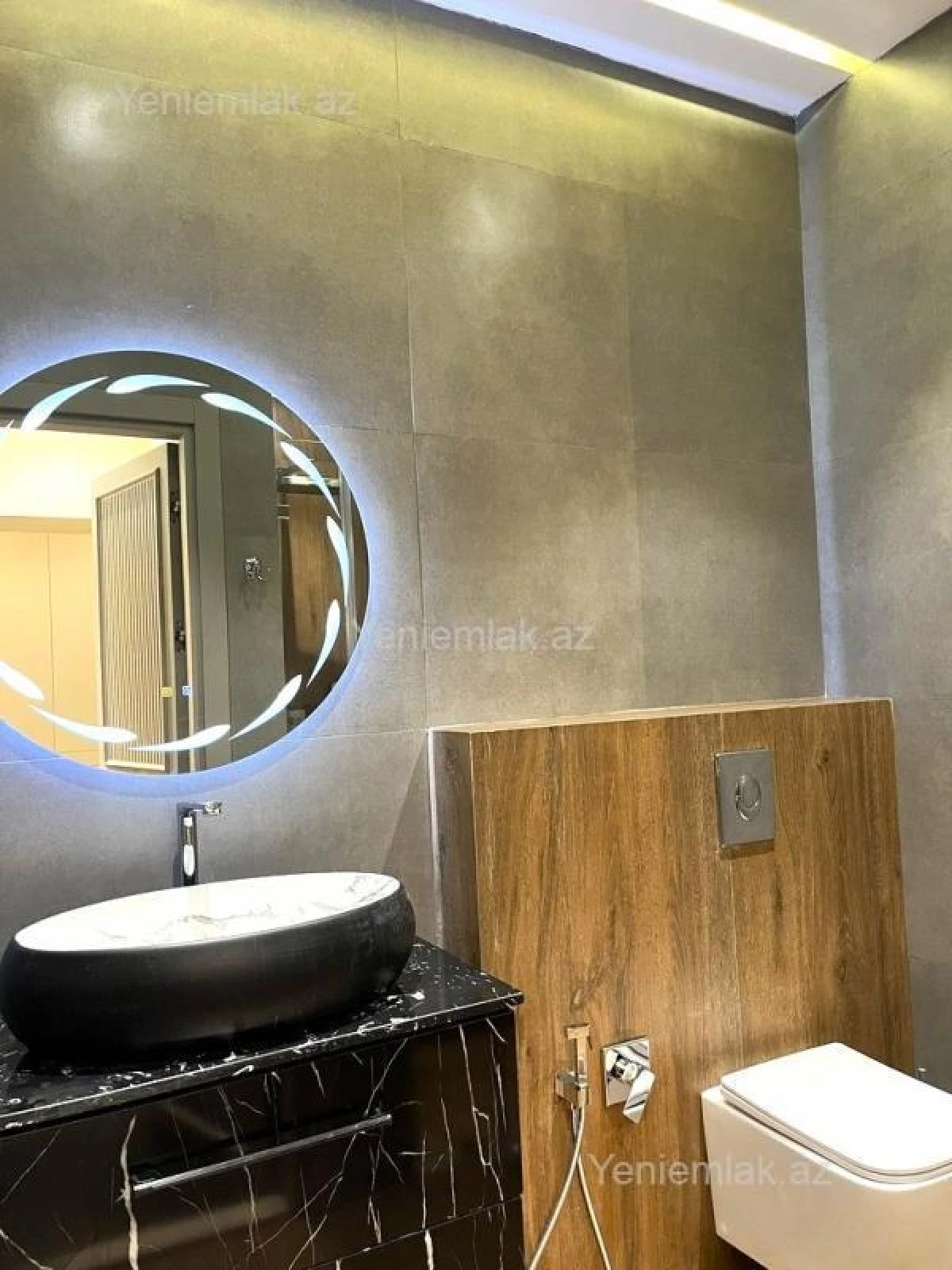 Satılır 4 otaqlı yeni tikili 185 m²