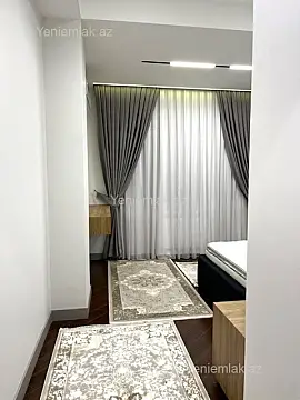 Satılır 4 otaqlı yeni tikili 185 m²
