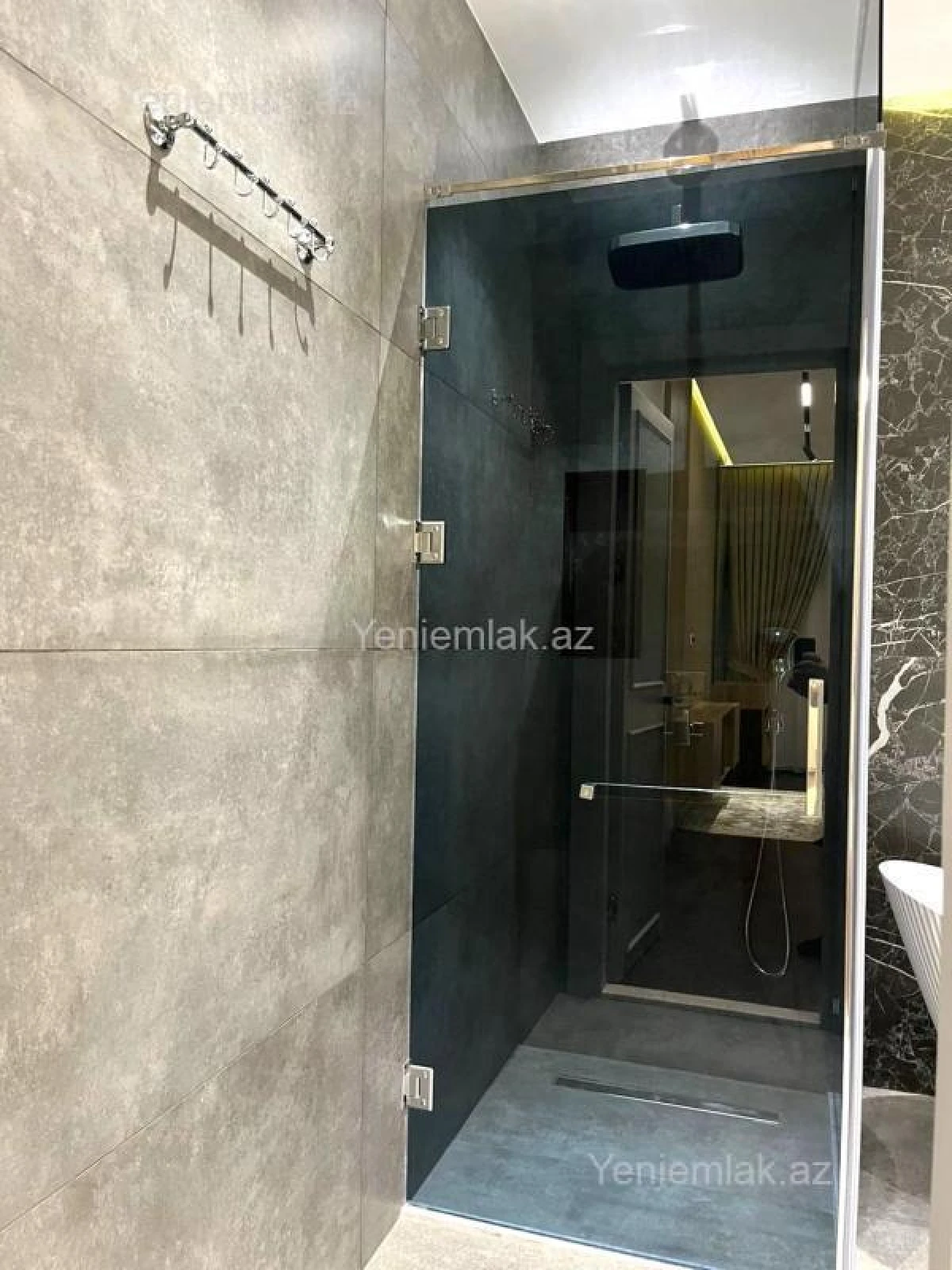 Satılır 4 otaqlı yeni tikili 185 m²