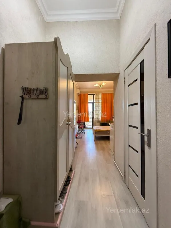 Satılır 1 otaqlı köhnə tikili 33 m²