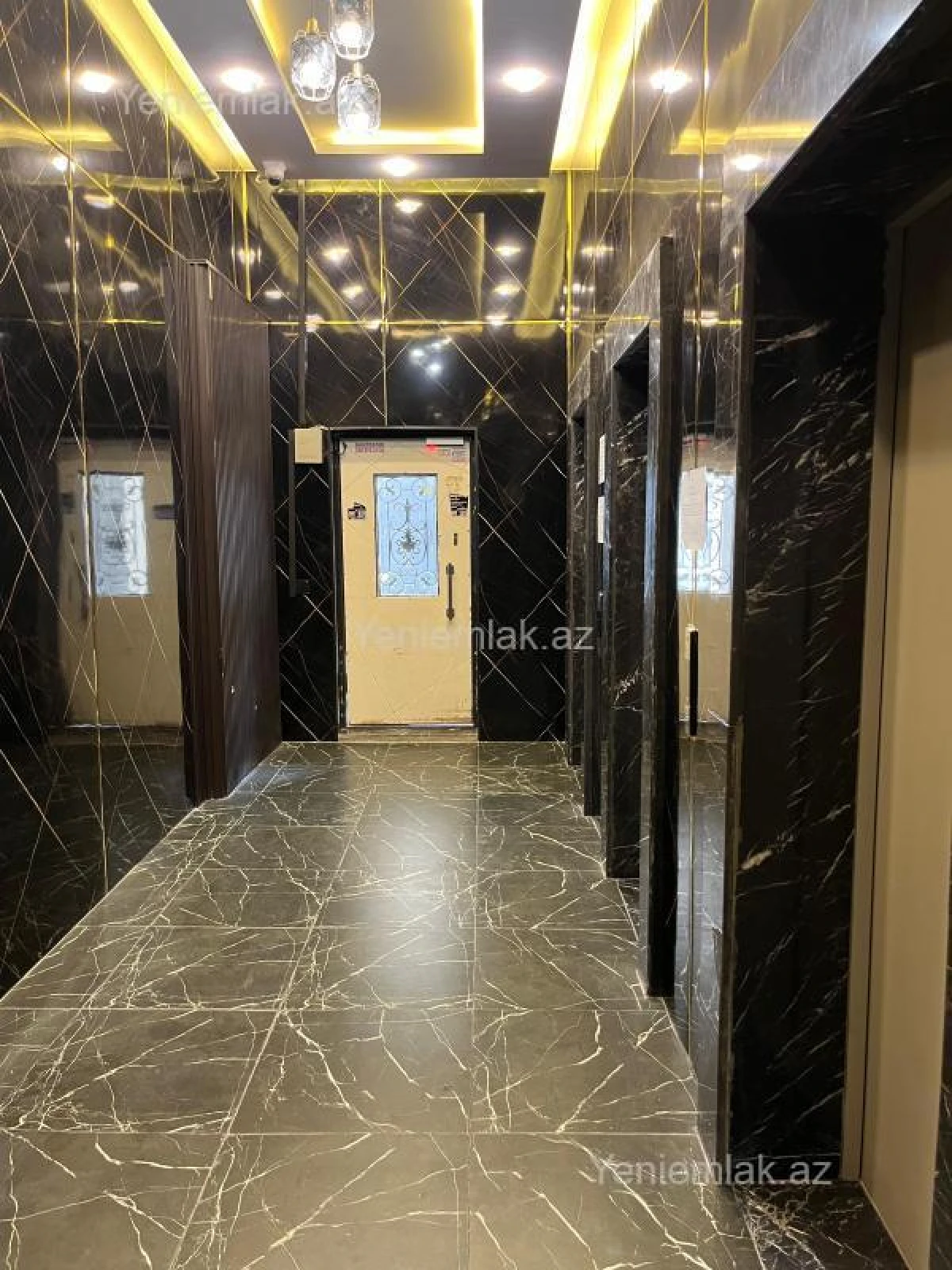 Satılır 3 otaqlı yeni tikili 84 m²