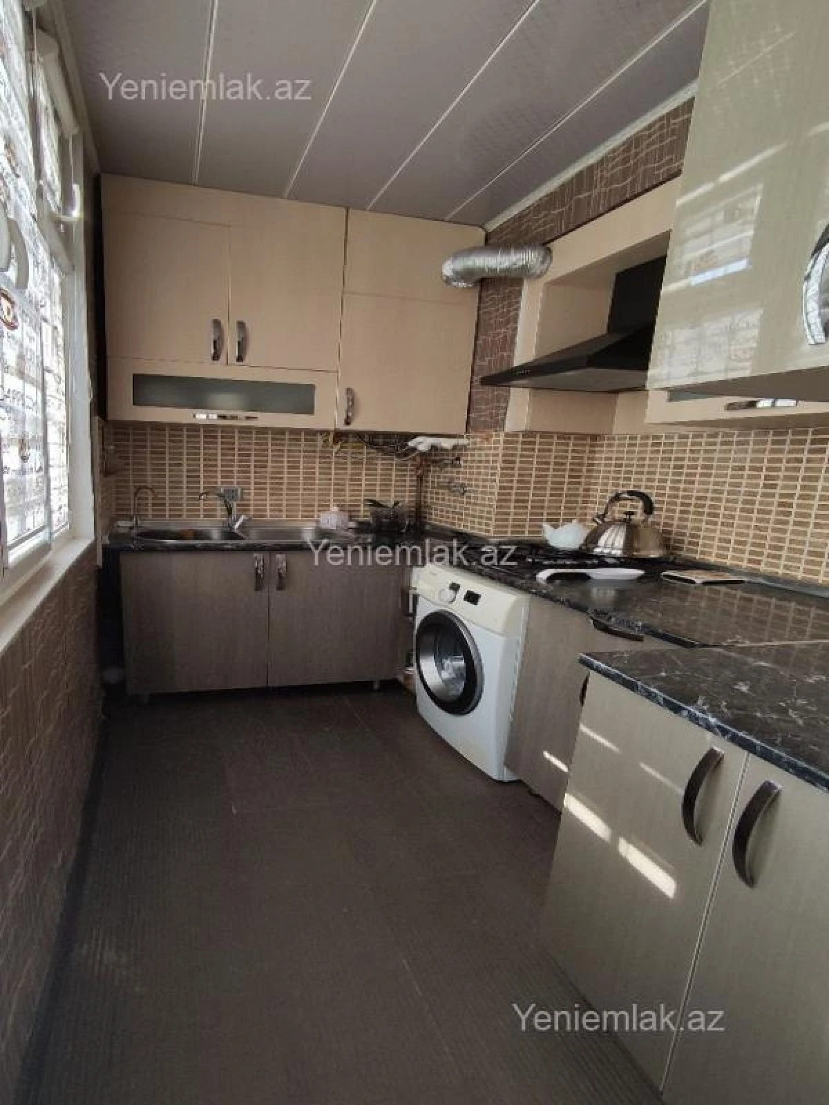 Satılır 3 otaqlı yeni tikili 65 m²