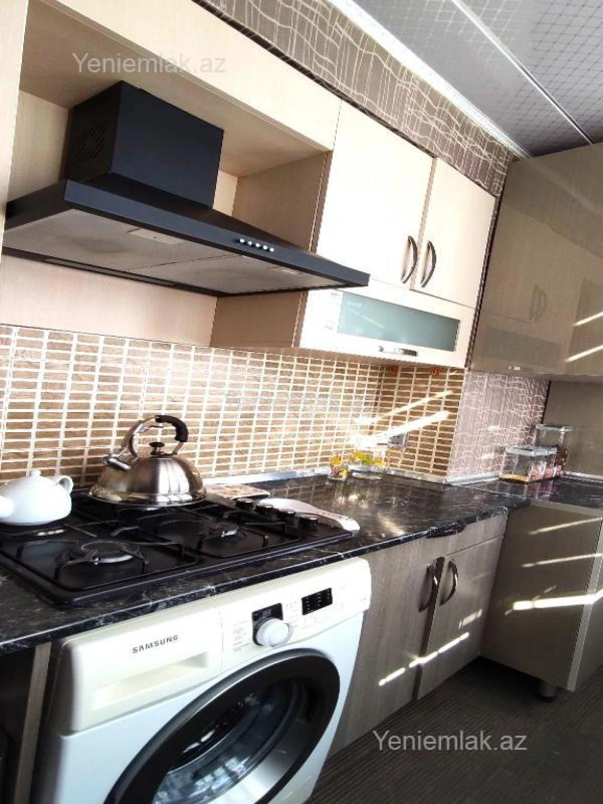 Satılır 3 otaqlı yeni tikili 65 m²