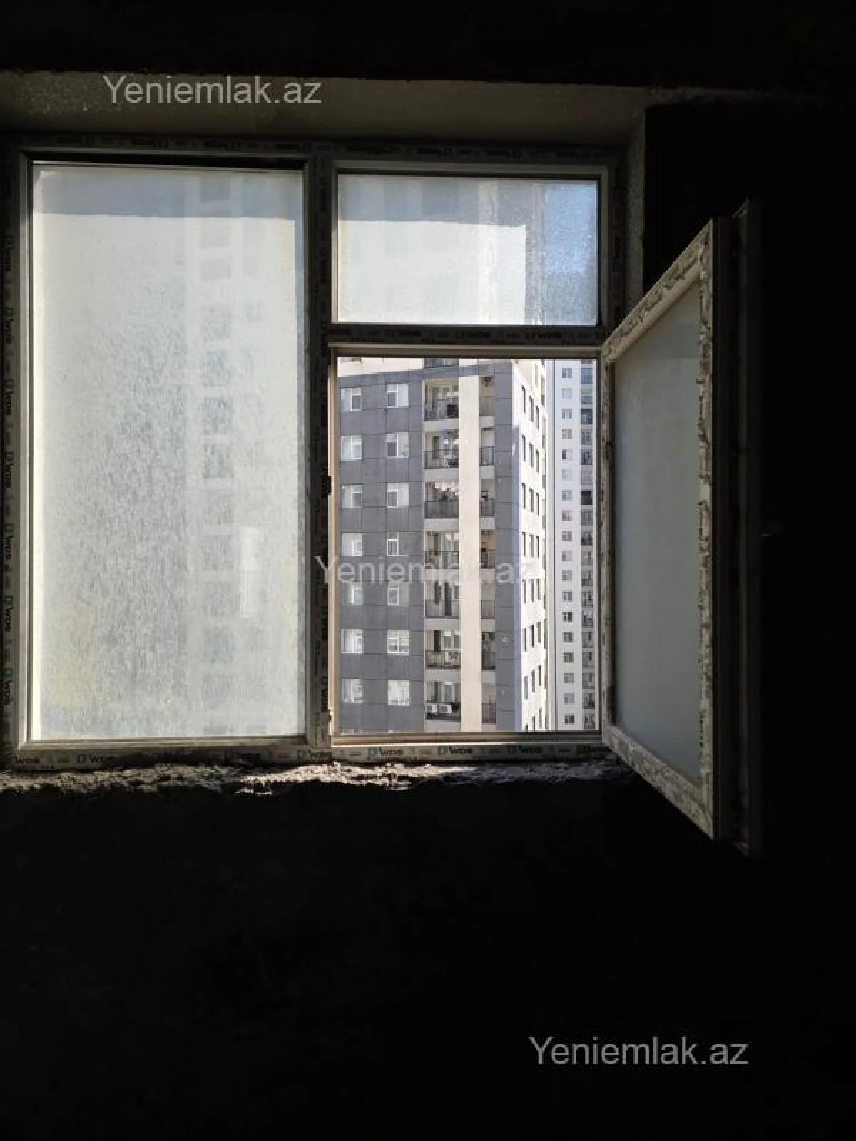 Satılır 3 otaqlı yeni tikili 110 m²