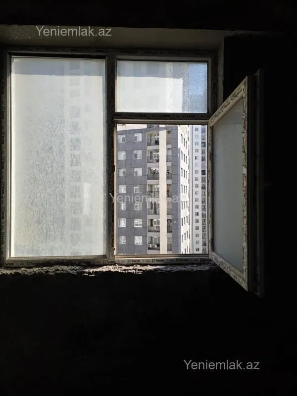 Satılır 3 otaqlı yeni tikili 110 m²