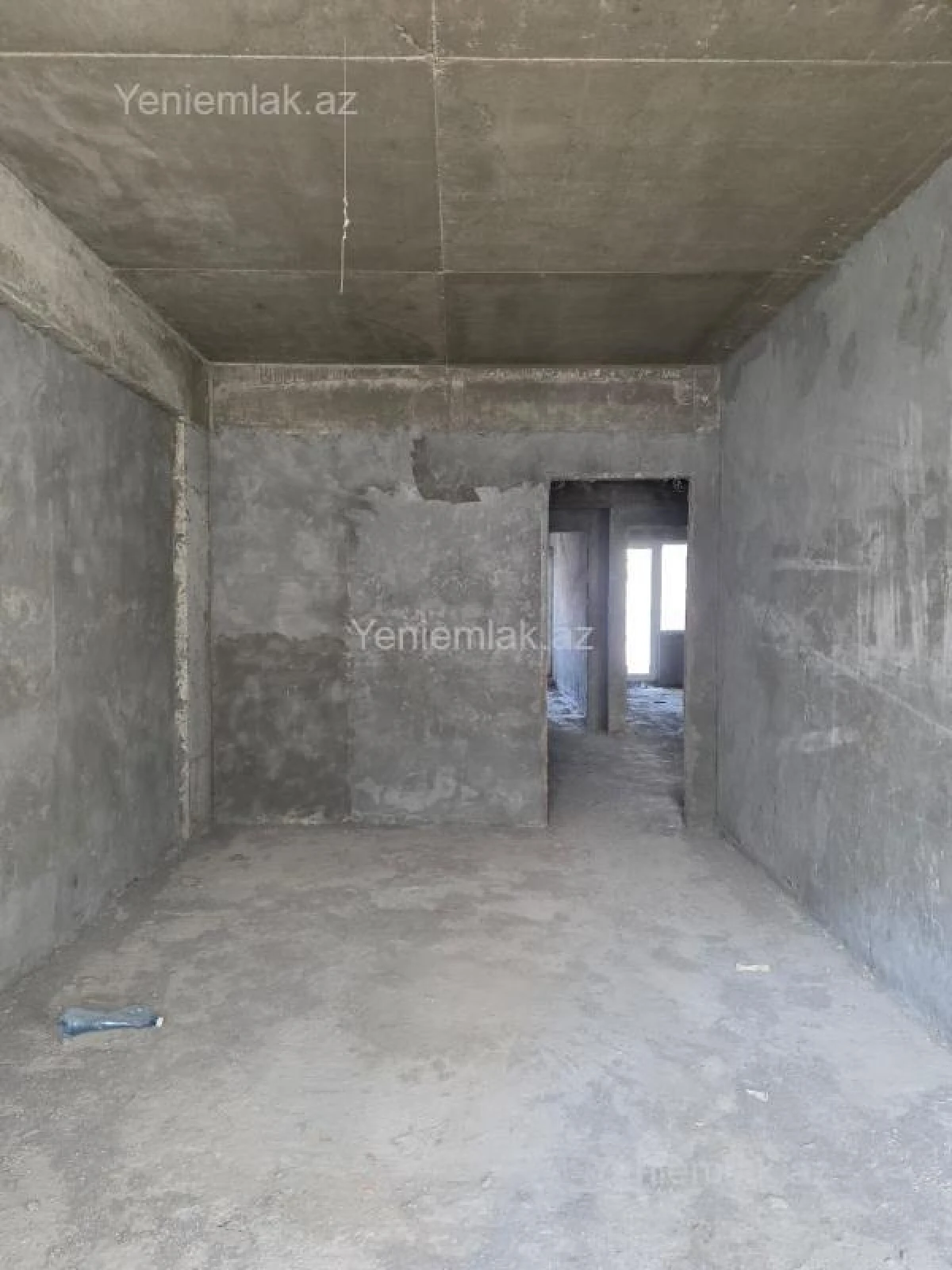 Satılır 3 otaqlı yeni tikili 110 m²