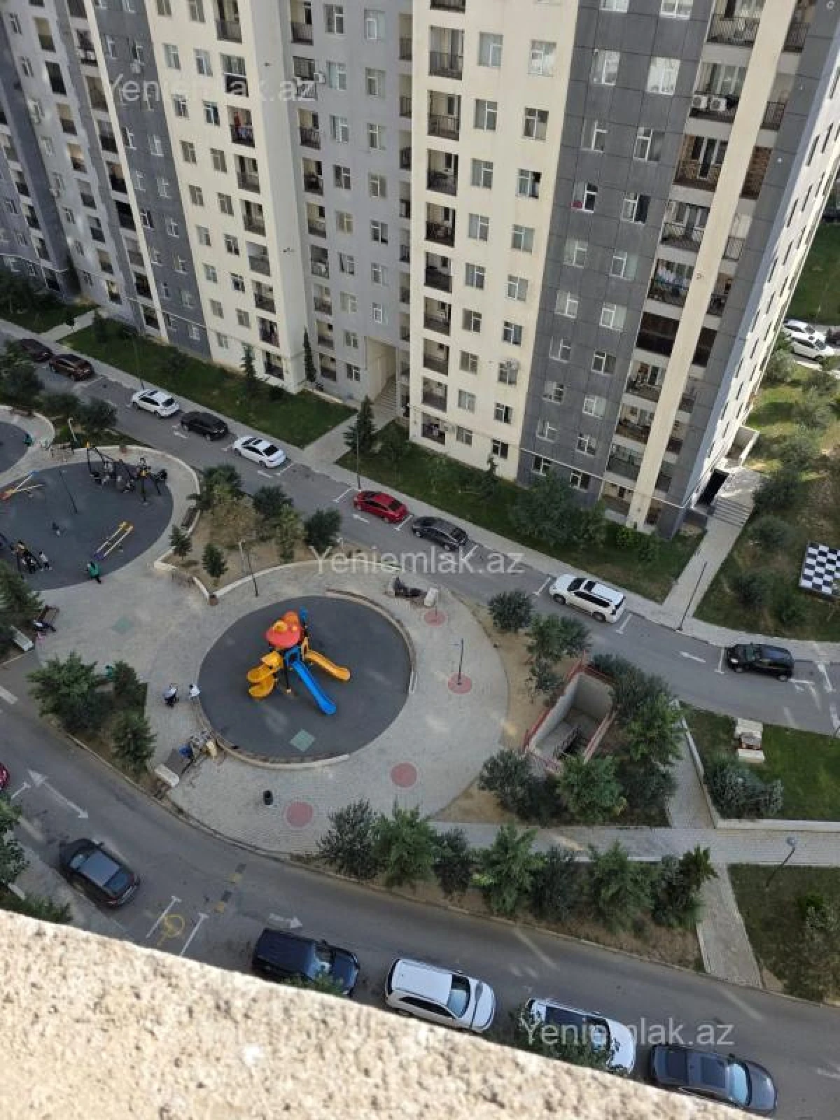 Satılır 3 otaqlı yeni tikili 110 m²