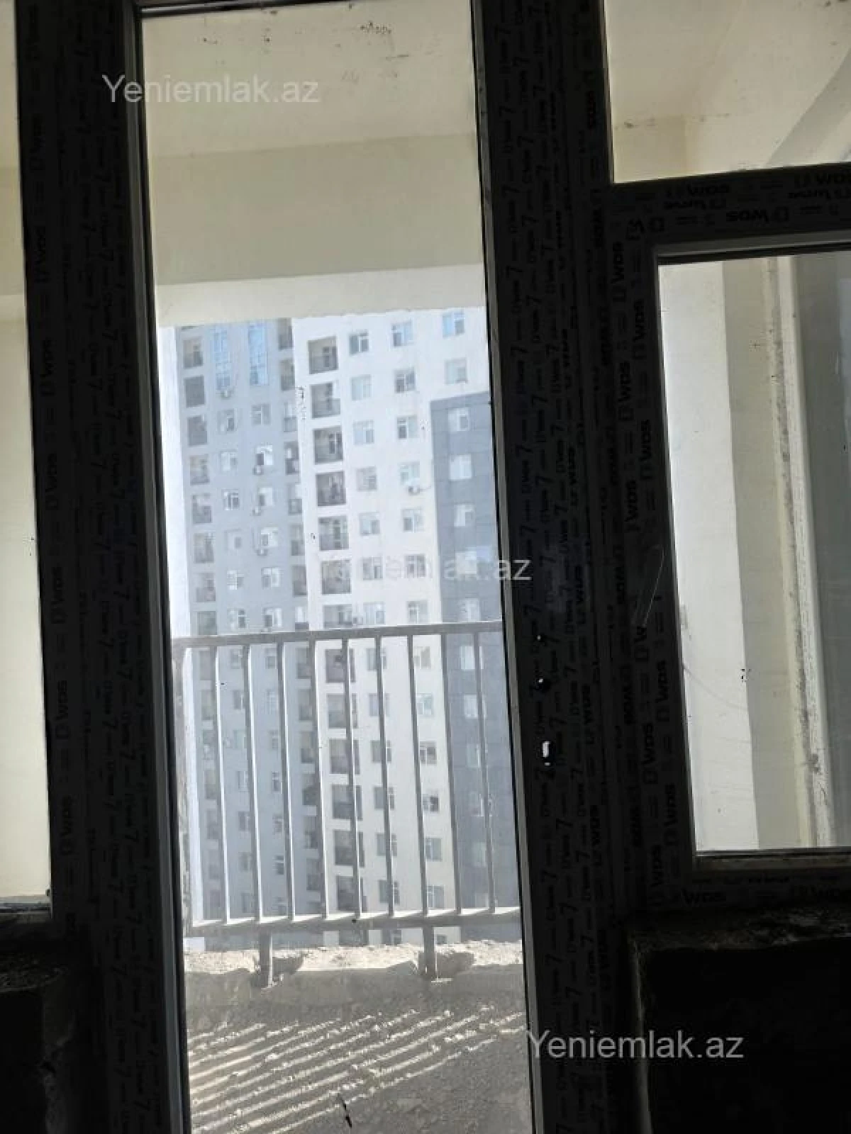 Satılır 3 otaqlı yeni tikili 110 m²