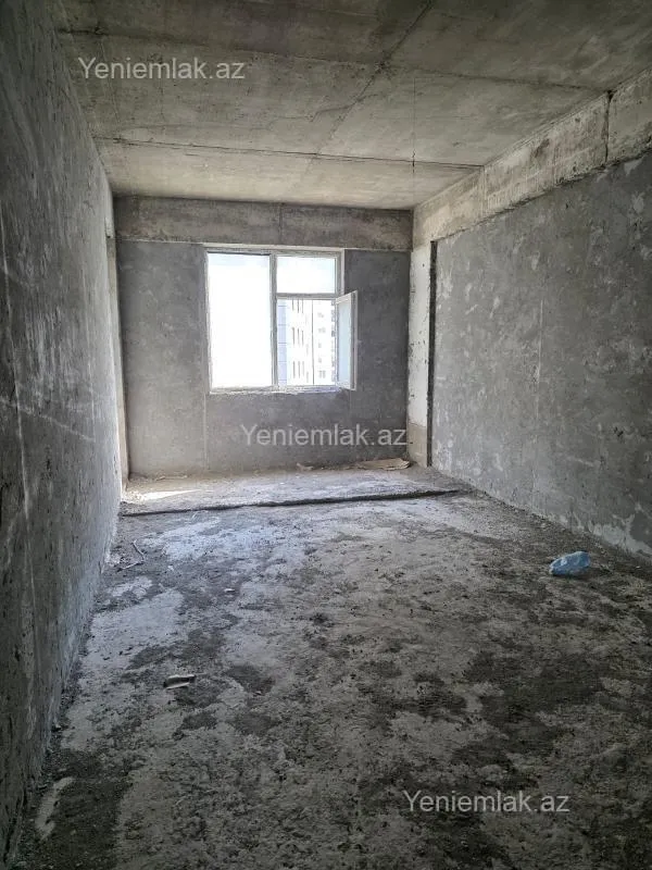 Satılır 3 otaqlı yeni tikili 110 m²