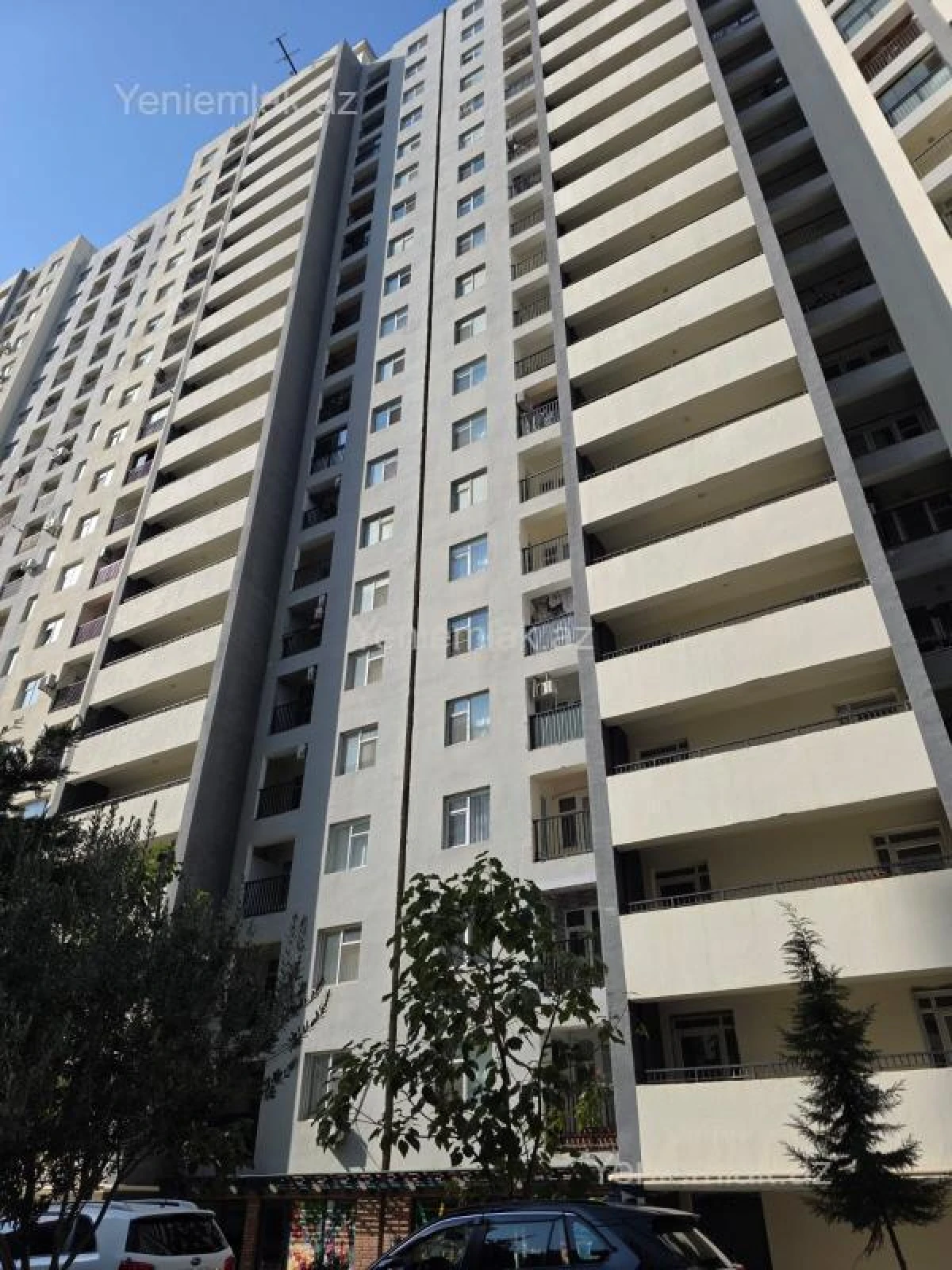 Satılır 3 otaqlı yeni tikili 110 m²