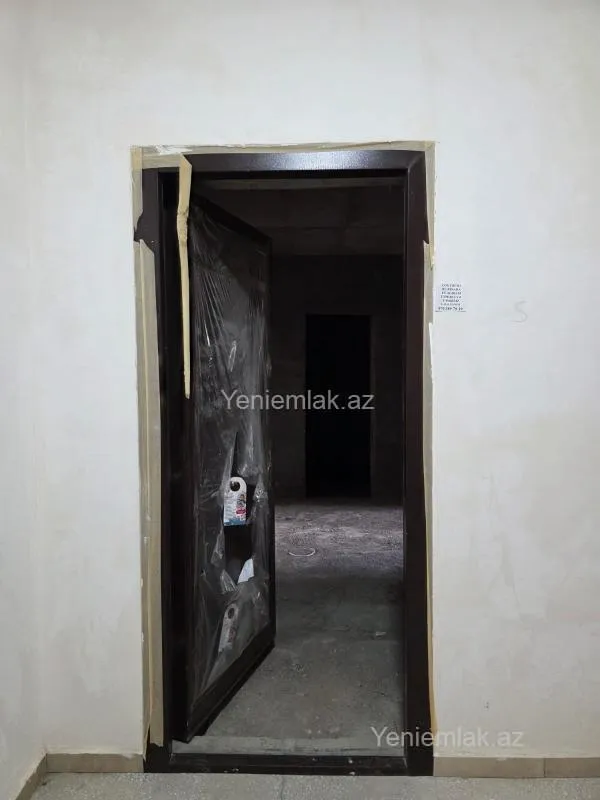 Satılır 3 otaqlı yeni tikili 110 m²