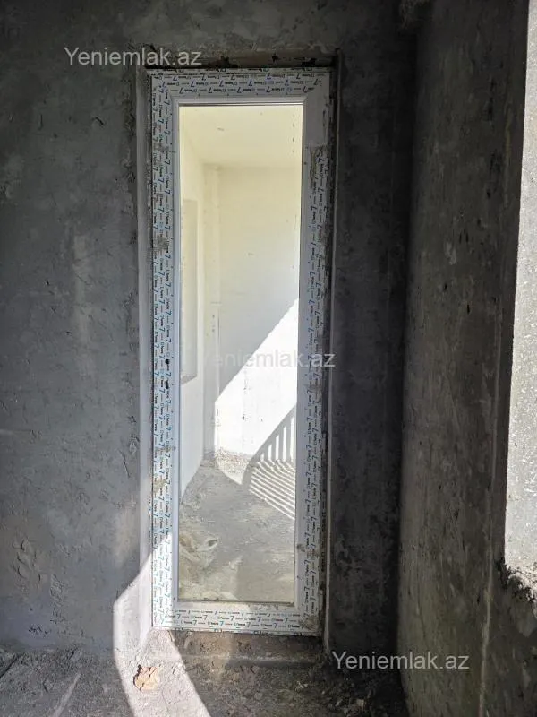 Satılır 3 otaqlı yeni tikili 110 m²