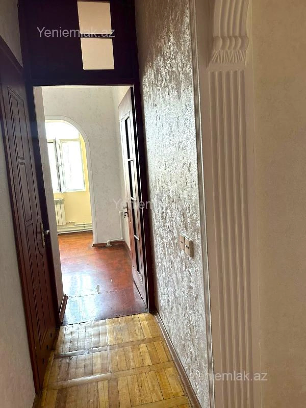 Satılır 3 otaqlı köhnə tikili 71 m²