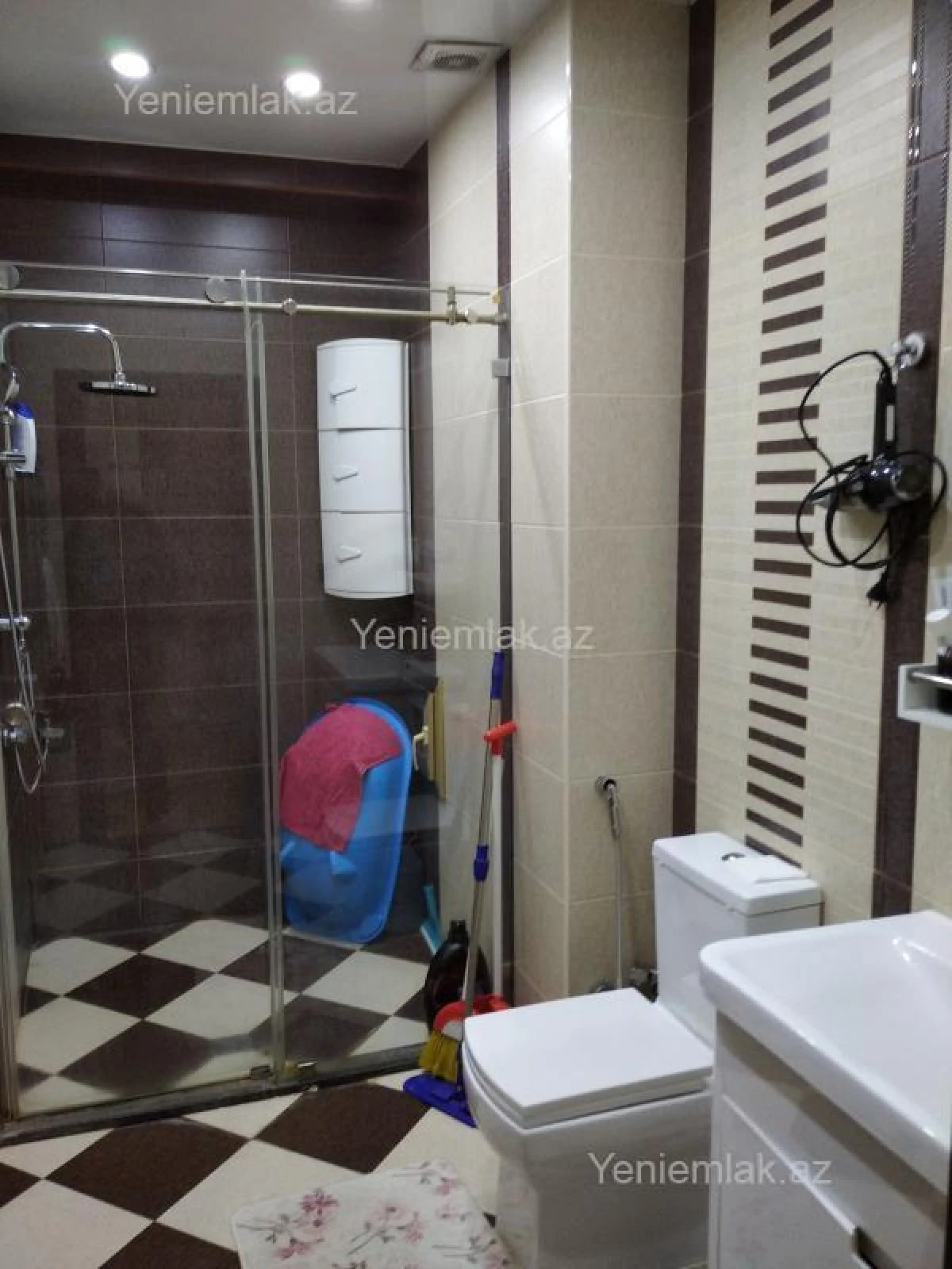 Satılır 3 otaqlı yeni tikili 80 m²