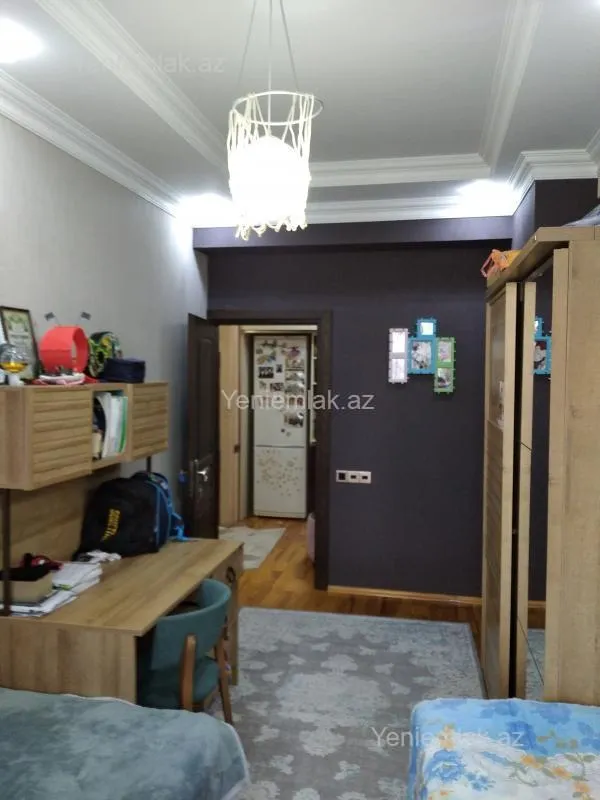 Satılır 3 otaqlı yeni tikili 80 m²