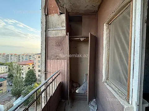 Satılır 2 otaqlı köhnə tikili 65 m²