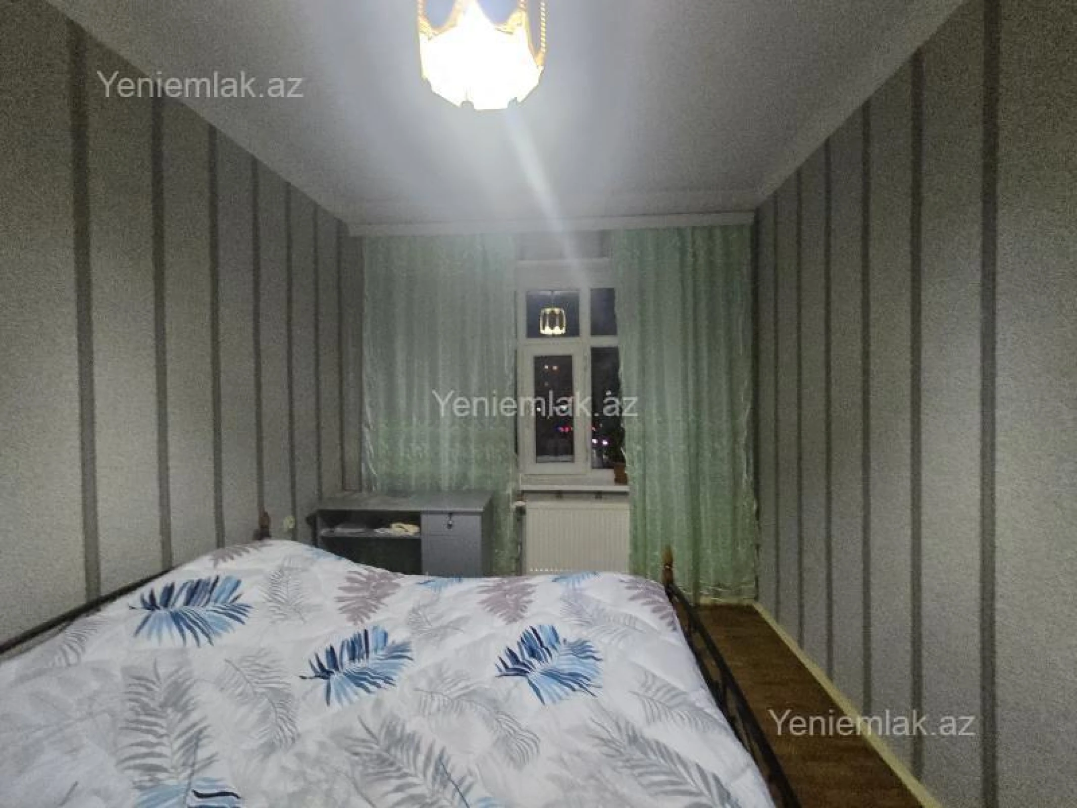 Satılır 4 otaqlı köhnə tikili 88 m²