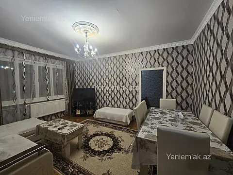 Satılır 4 otaqlı köhnə tikili 88 m² — Sumqayıt, 8-ci mikrorayon 4 otaq 88.00 m²