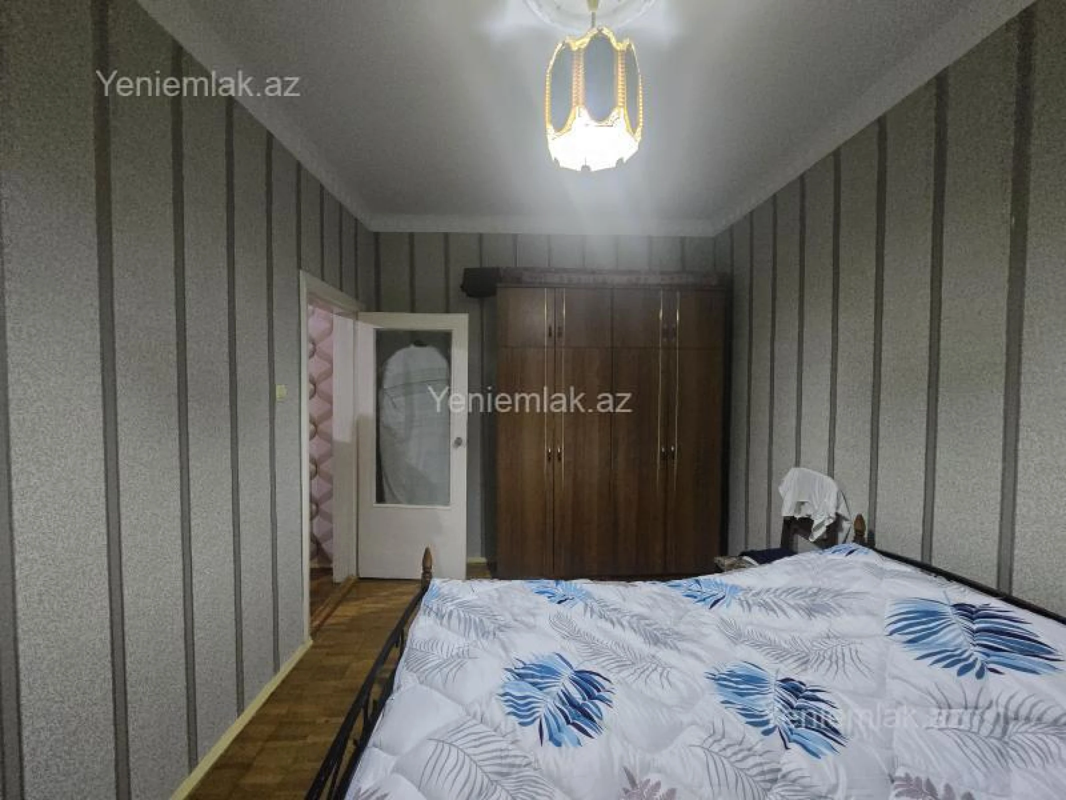 Satılır 4 otaqlı köhnə tikili 88 m²