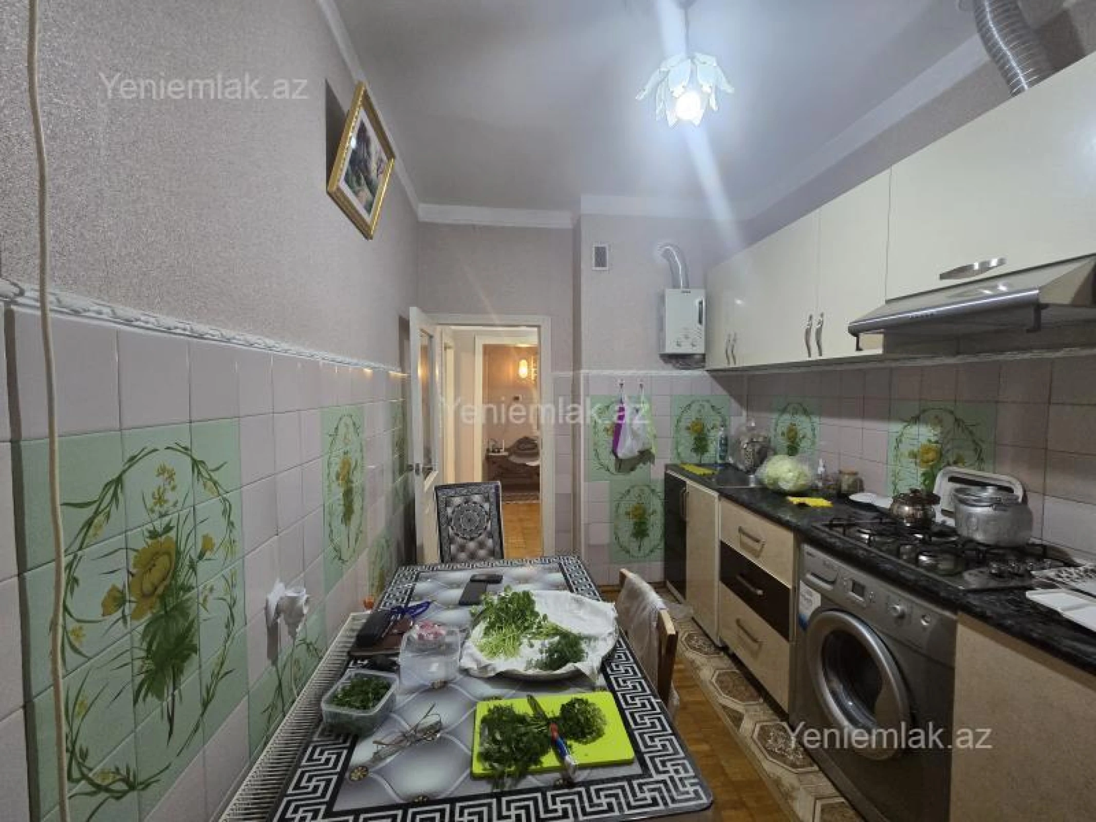 Satılır 4 otaqlı köhnə tikili 88 m²