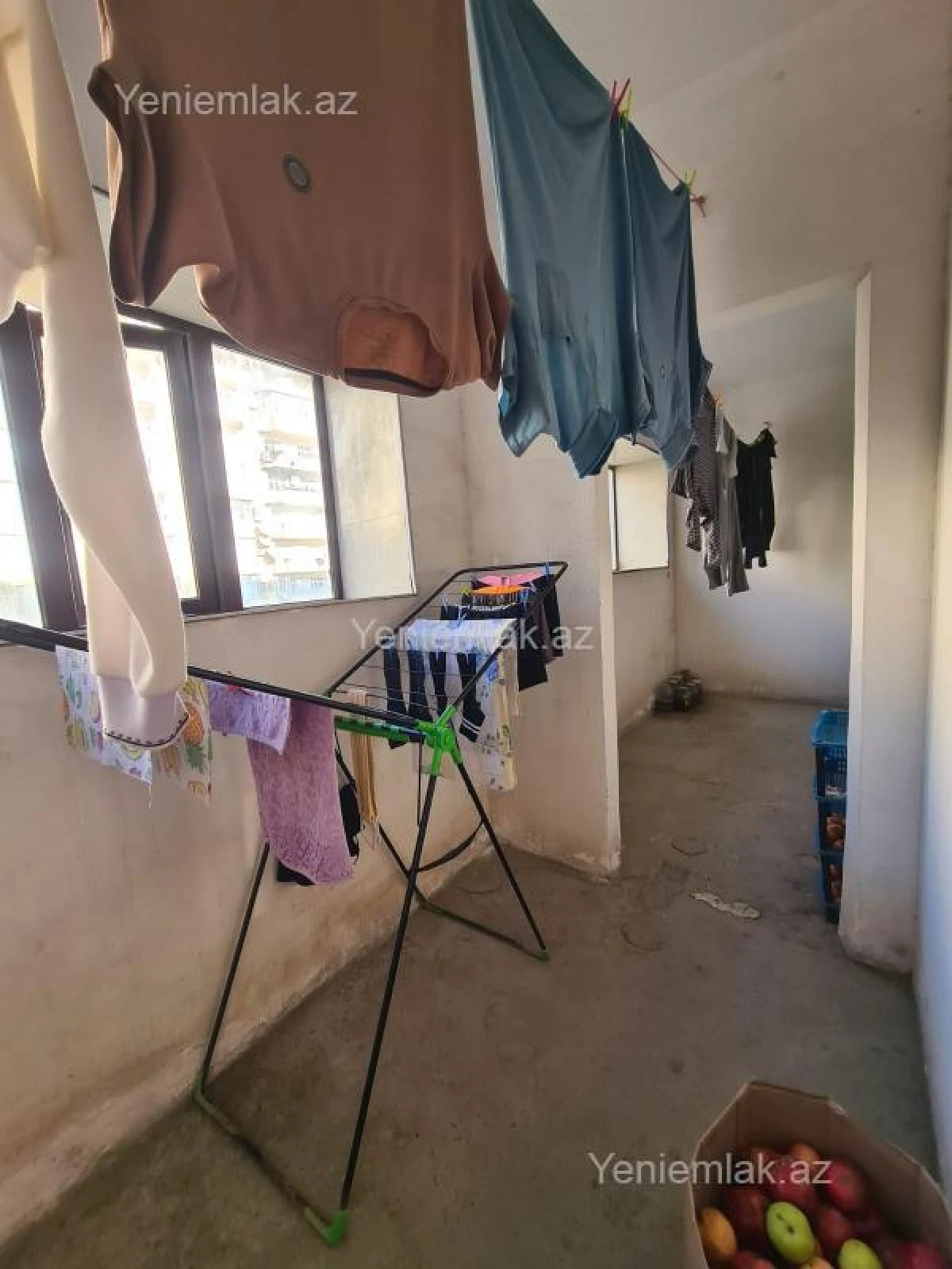 Satılır 5 otaqlı köhnə tikili 140 m²