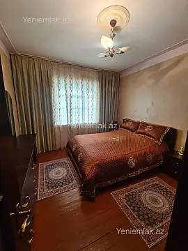 Satılır 5 otaqlı köhnə tikili 140 m²