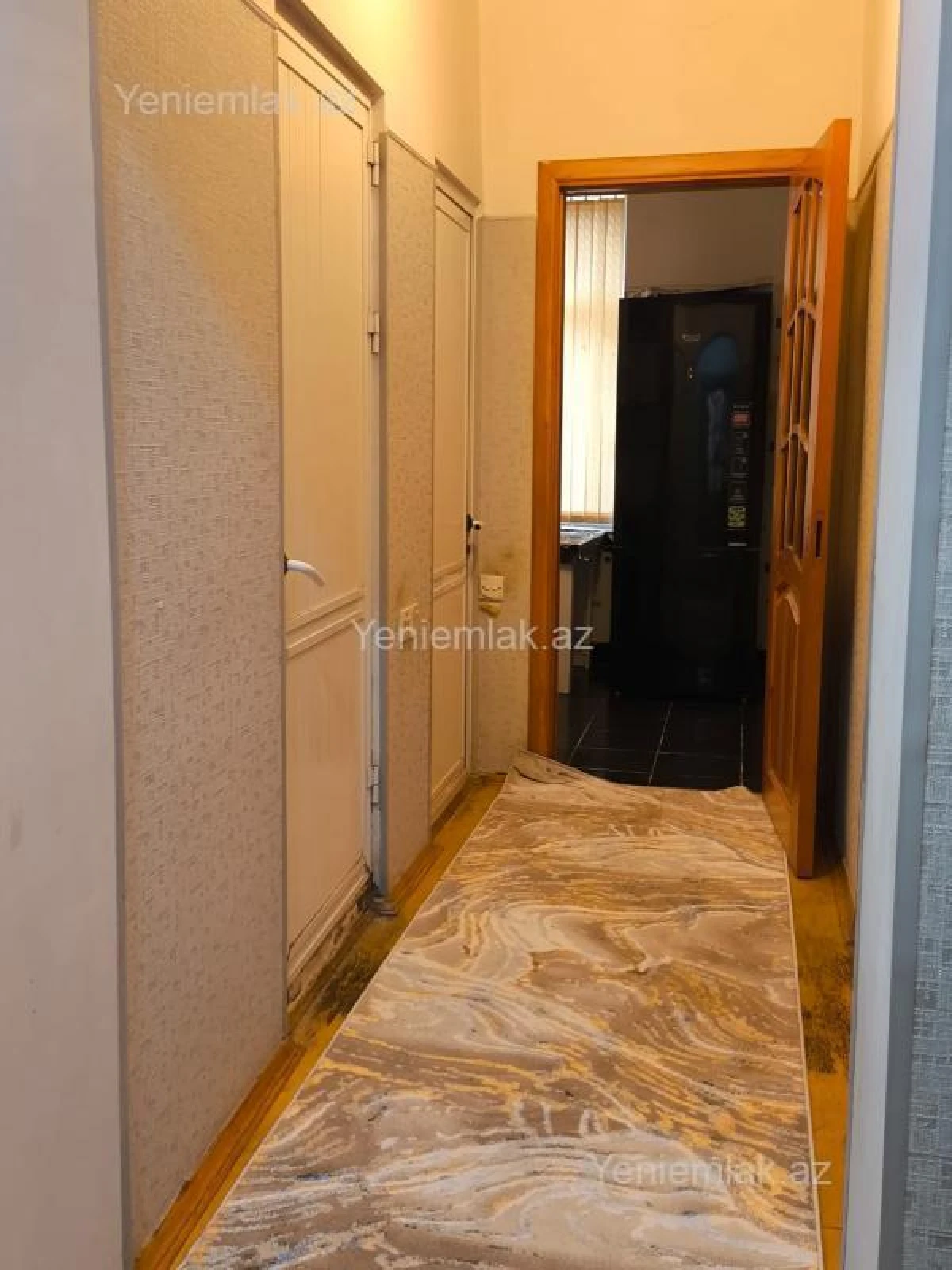 Satılır 3 otaqlı köhnə tikili 80 m²