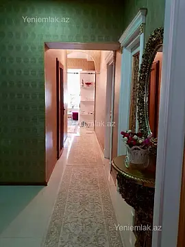 Satılır 3 otaqlı köhnə tikili 115 m²