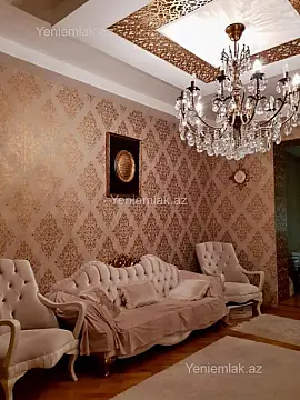 Satılır 3 otaqlı köhnə tikili 115 m²