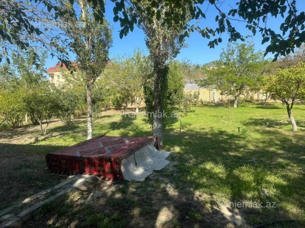 Satılır 4 otaqlı həyət evi 120 m²