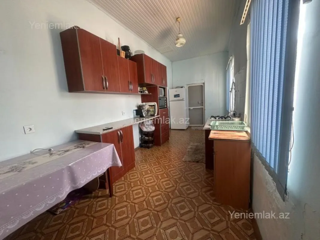 Satılır 4 otaqlı həyət evi 120 m²