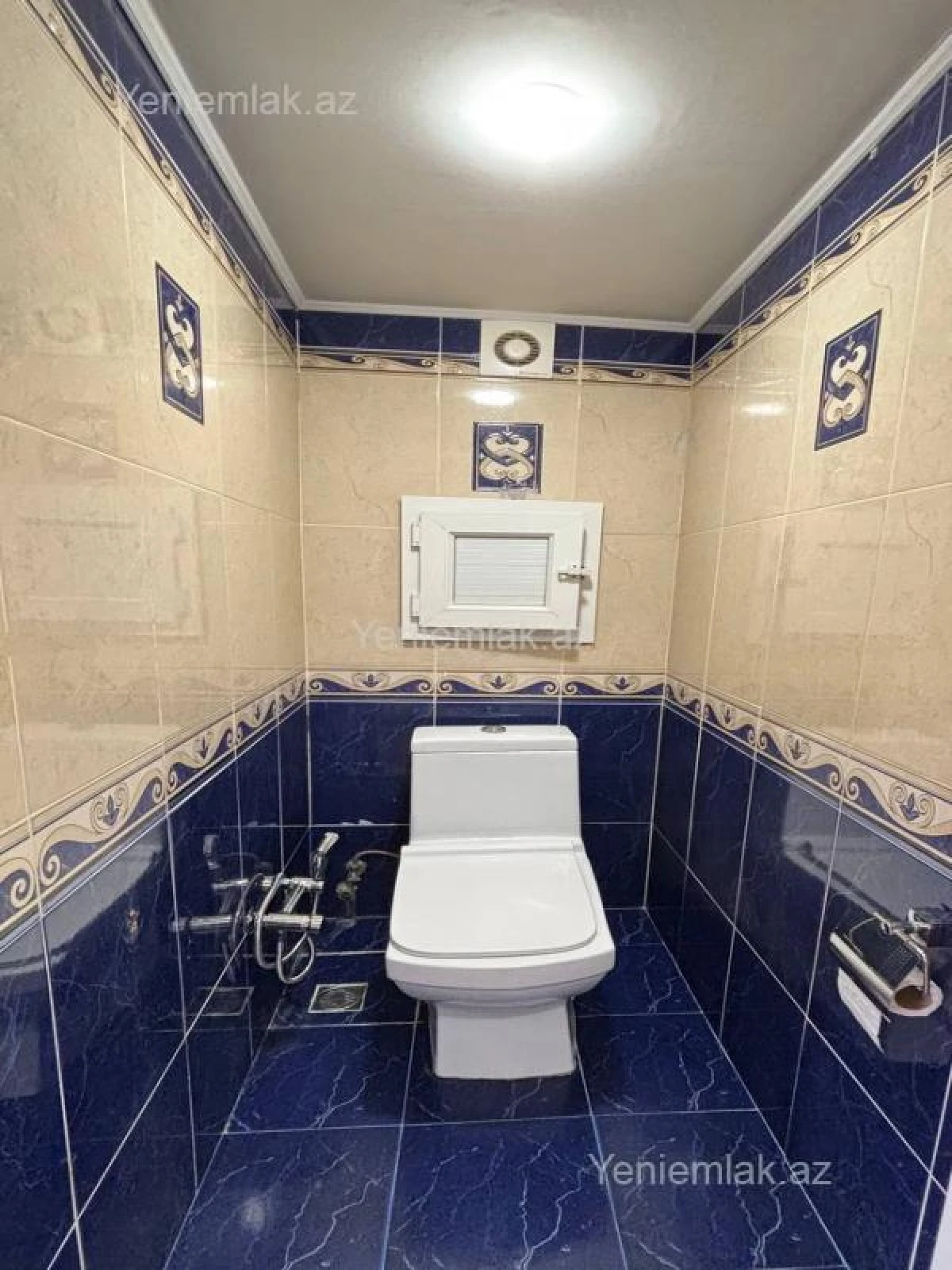 Satılır 2 otaqlı köhnə tikili 70 m²