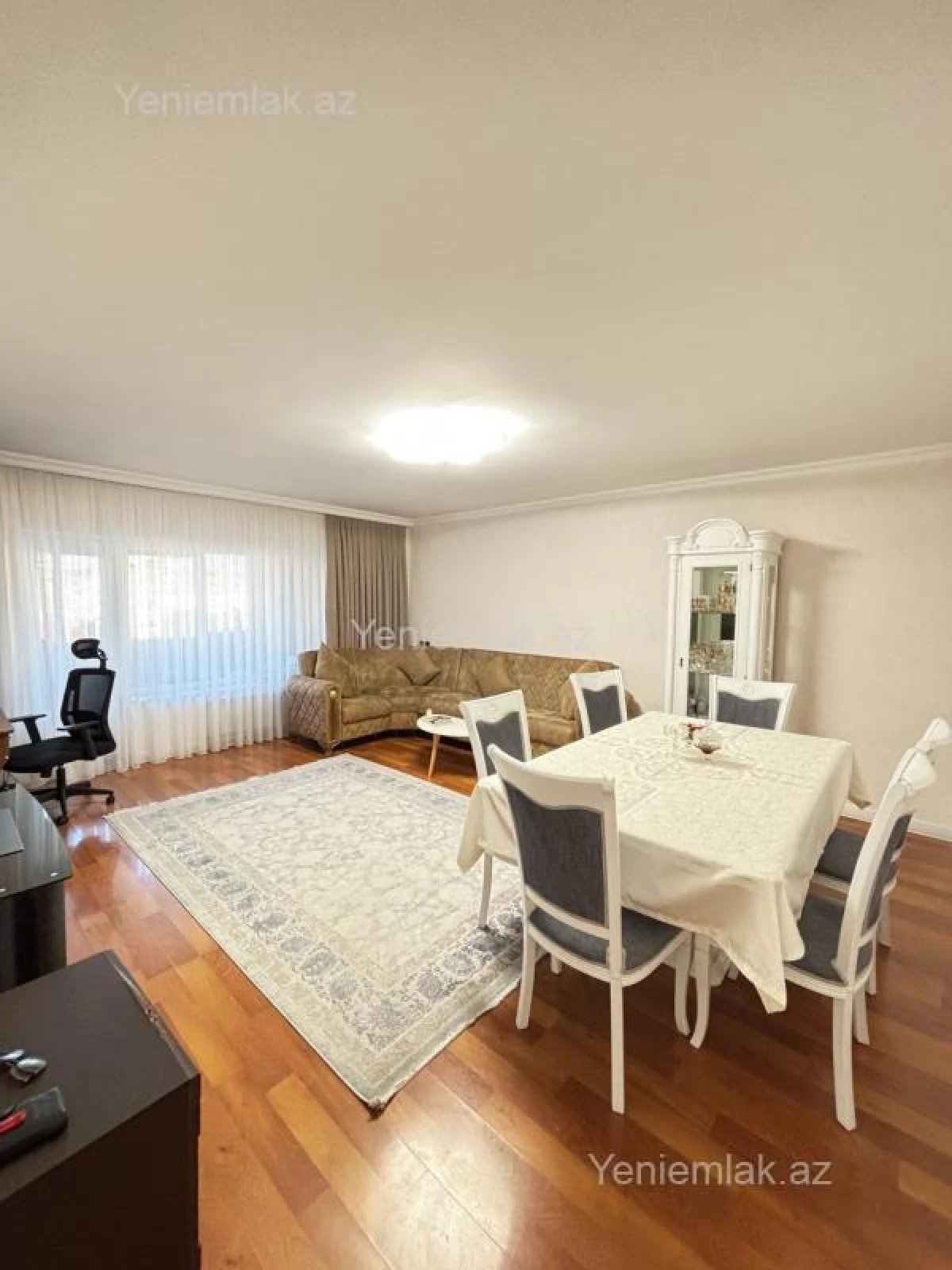 Satılır 2 otaqlı köhnə tikili 70 m²