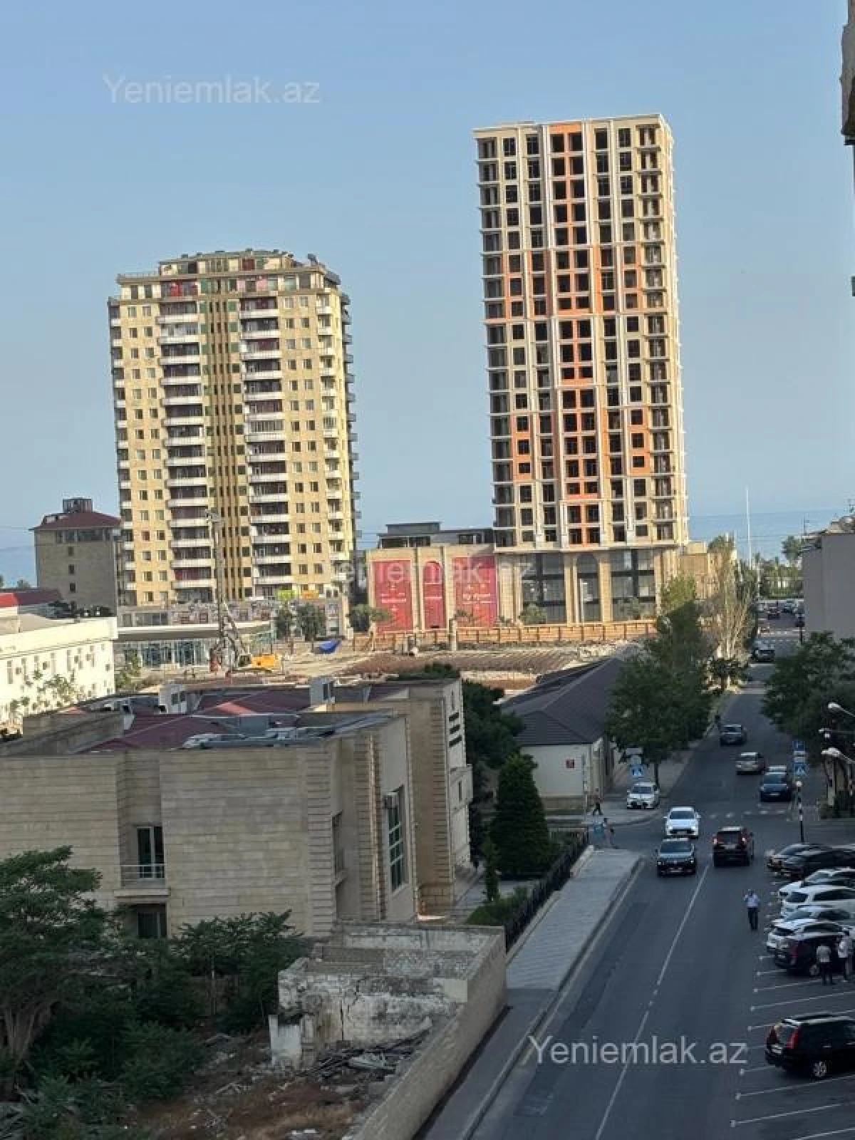 Satılır 2 otaqlı köhnə tikili 70 m²