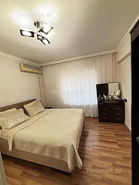 Satılır 2 otaqlı köhnə tikili 70 m²