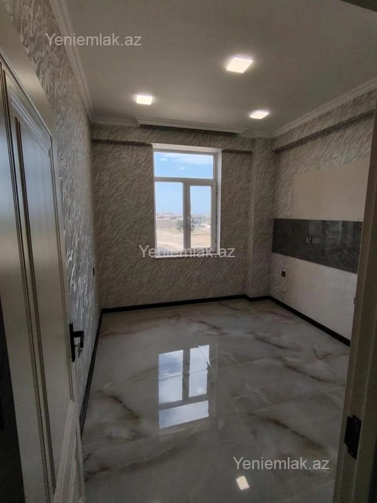 Satılır 3 otaqlı yeni tikili 73.25 m²