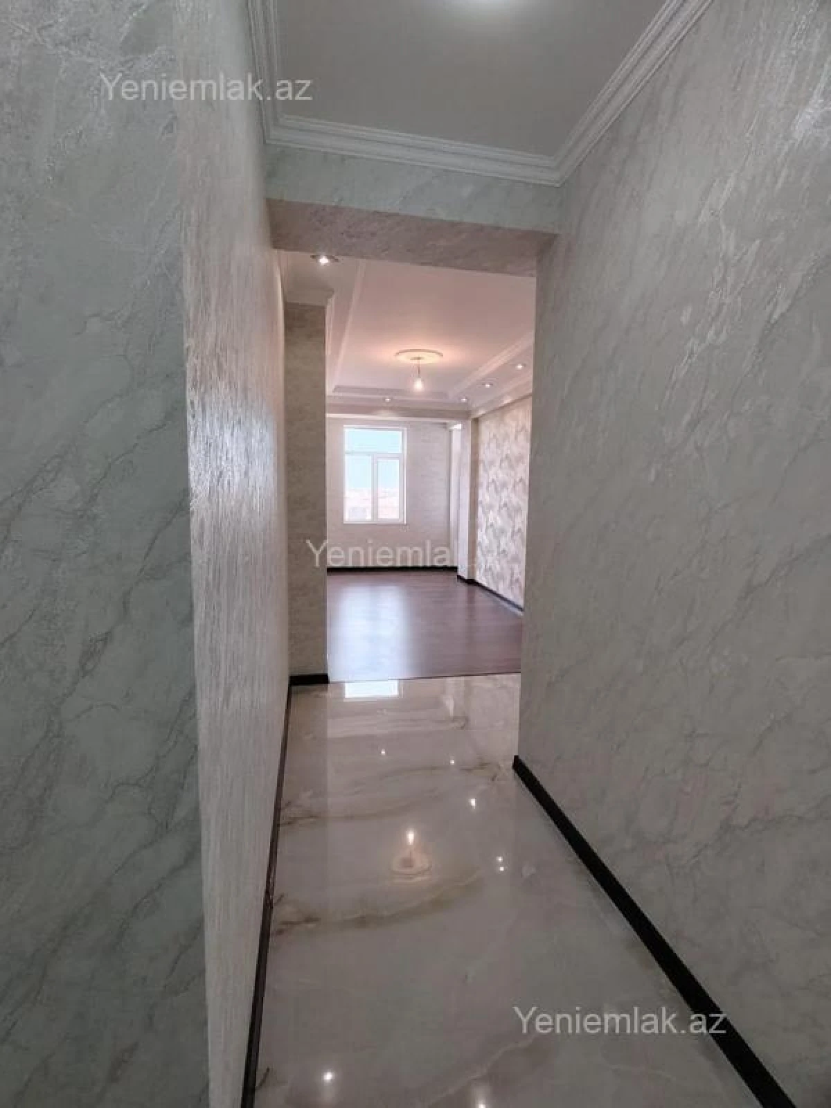Satılır 3 otaqlı yeni tikili 73.25 m²