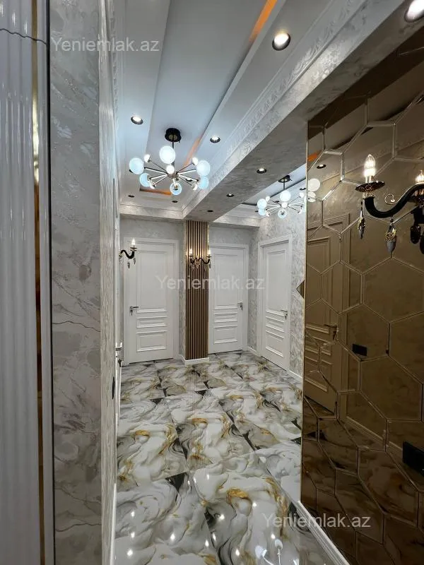 Satılır 2 otaqlı yeni tikili 100 m²