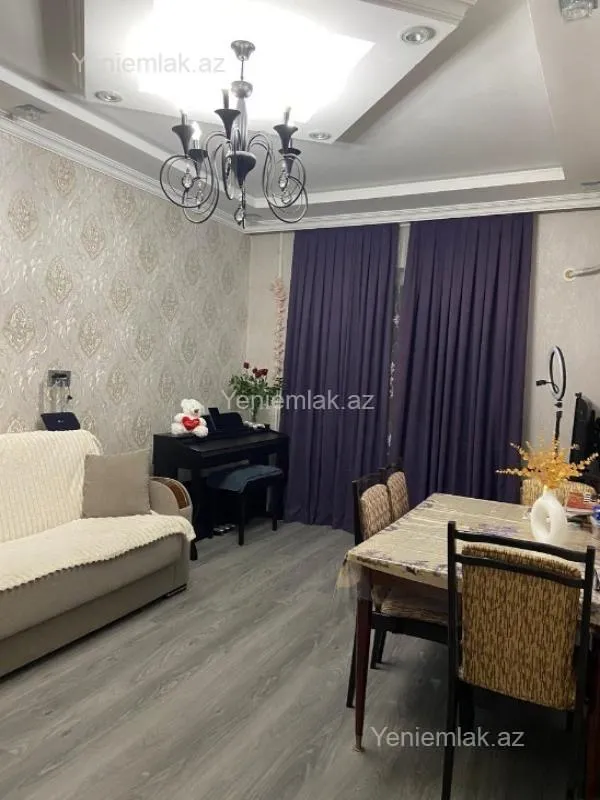 Satılır 2 otaqlı köhnə tikili 40 m²