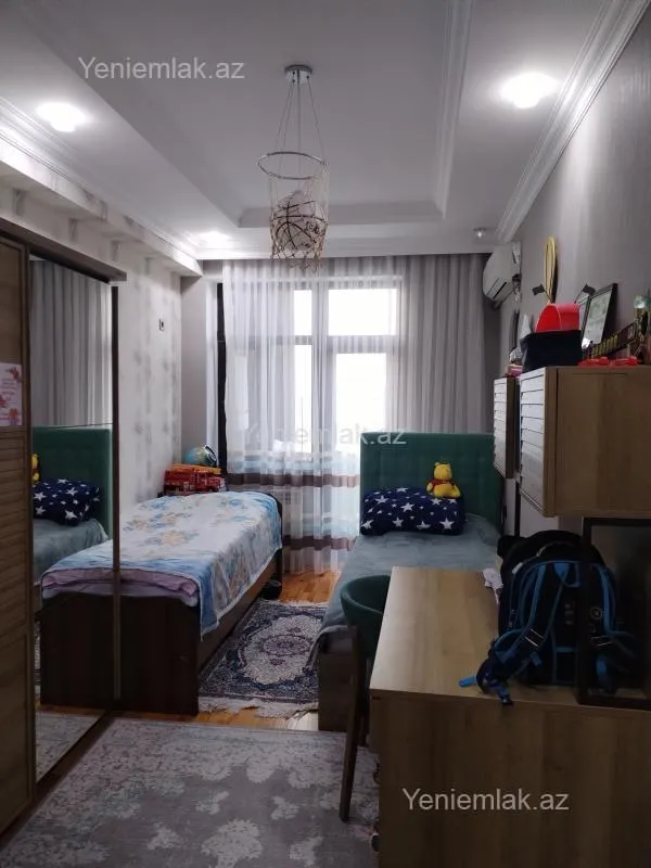 Satılır 3 otaqlı yeni tikili 78 m²