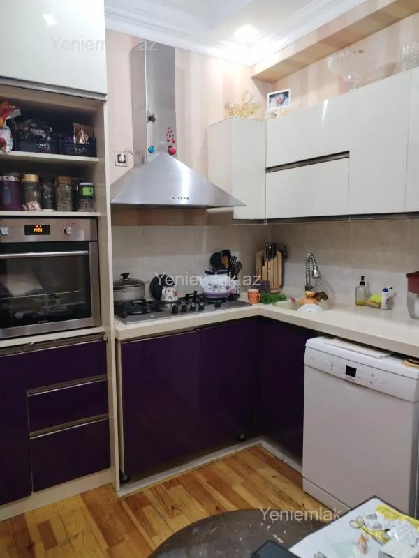 Satılır 3 otaqlı yeni tikili 78 m²