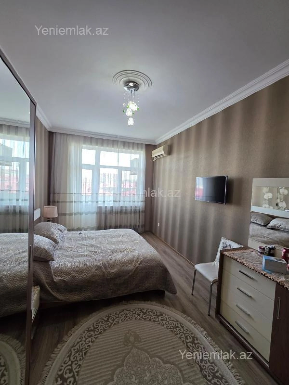 Satılır 3 otaqlı yeni tikili 105 m²