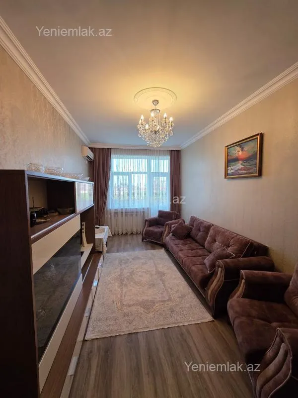 Satılır 3 otaqlı yeni tikili 105 m²