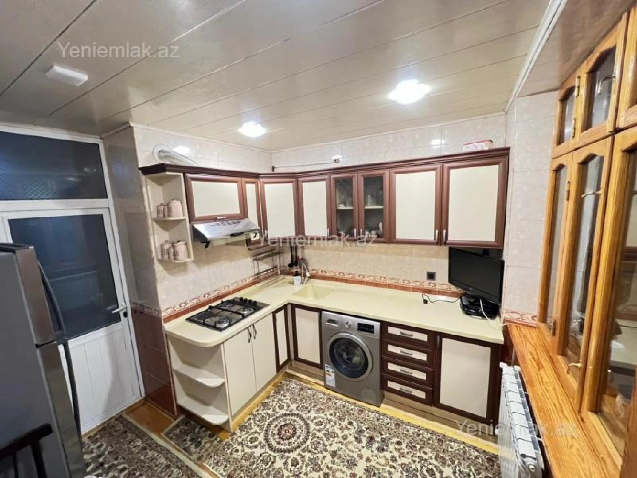 Satılır 4 otaqlı yeni tikili 90 m²