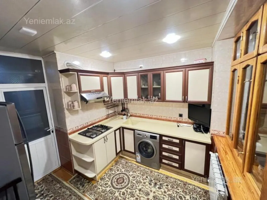 Satılır 4 otaqlı yeni tikili 90 m²