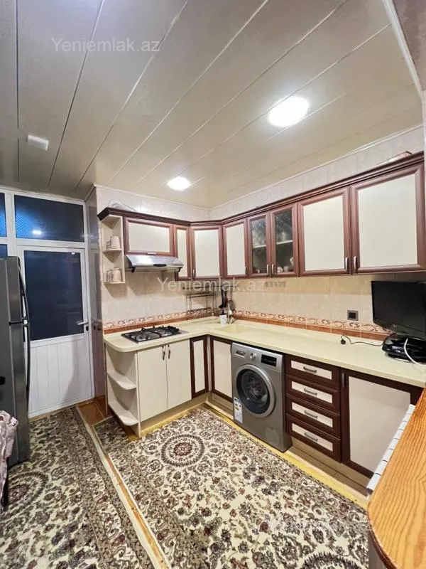 Satılır 4 otaqlı yeni tikili 90 m²