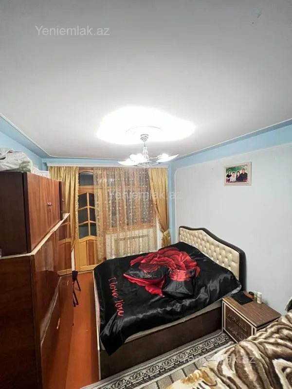 Satılır 4 otaqlı yeni tikili 90 m²